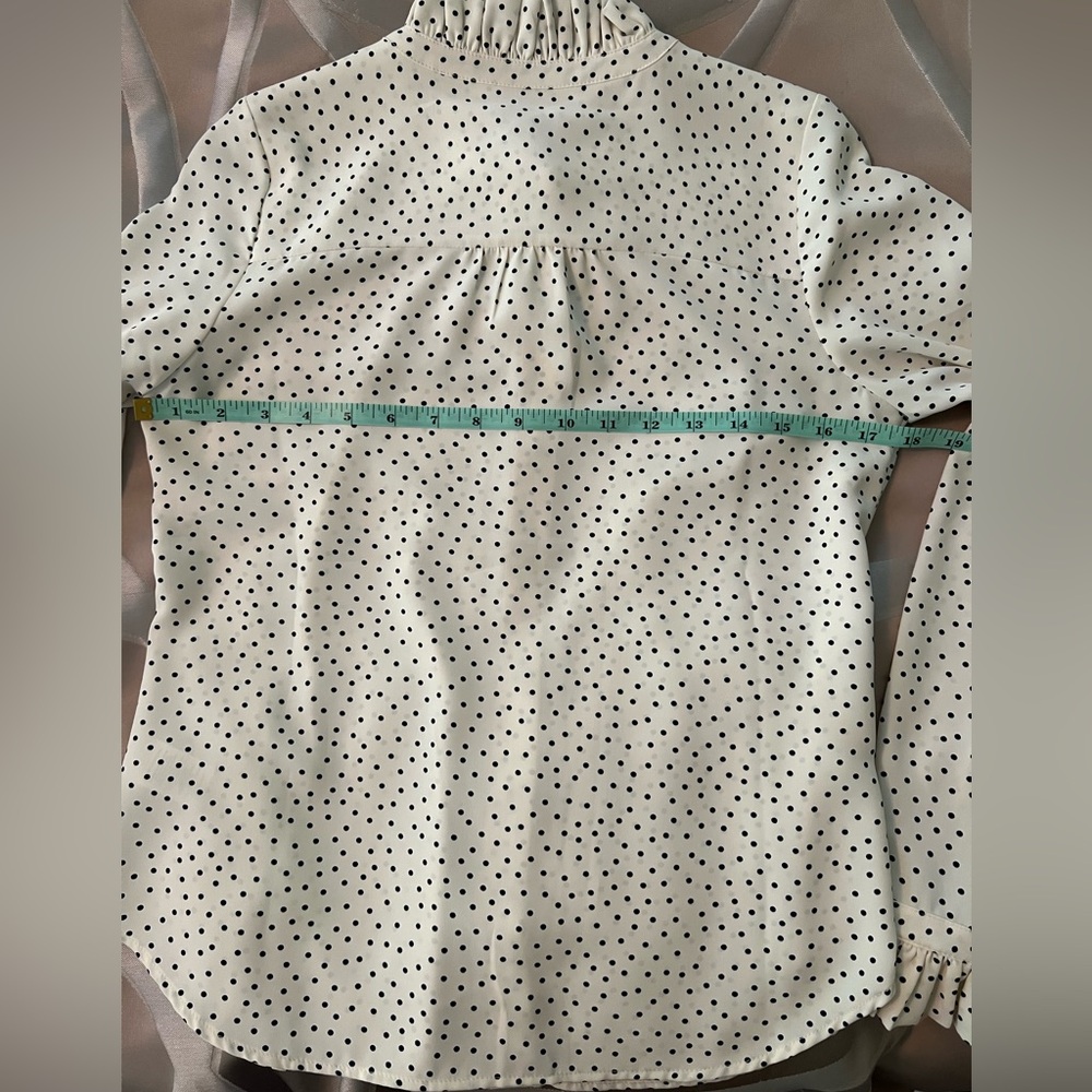 Pretty Talbot blouse! - Picture 2 of 5